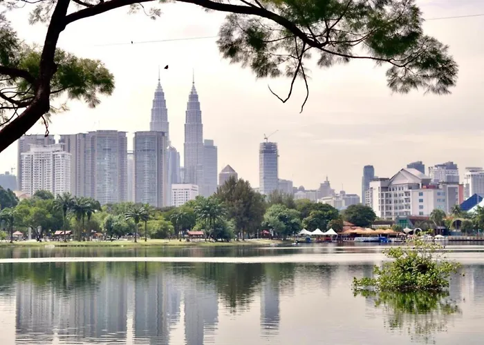 Super Oyo 90780 J Hotel Bukit Bintang Kuala Lumpur